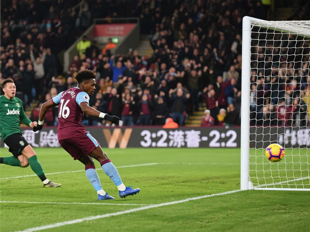 【中超】惊天逆转!徐宏杰抽射建功,玉昆3-2力克泰山 【中超】惊天逆转!徐宏杰抽射建功,玉昆3-2力克泰山